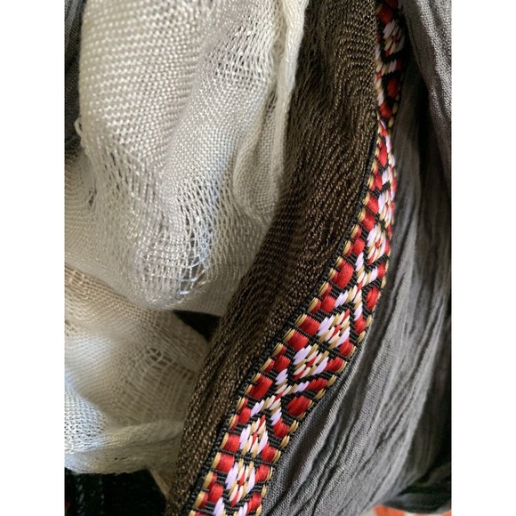 NWT BCBGeneration Infinity Loop Scarf One Size Multicolors Braid - Picture 6 of 7